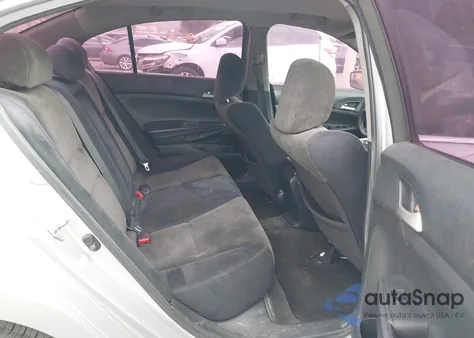 2010 Honda Accord 2.4 Lx из США, поврежденный, VIN 1HGCP2F30AA173293